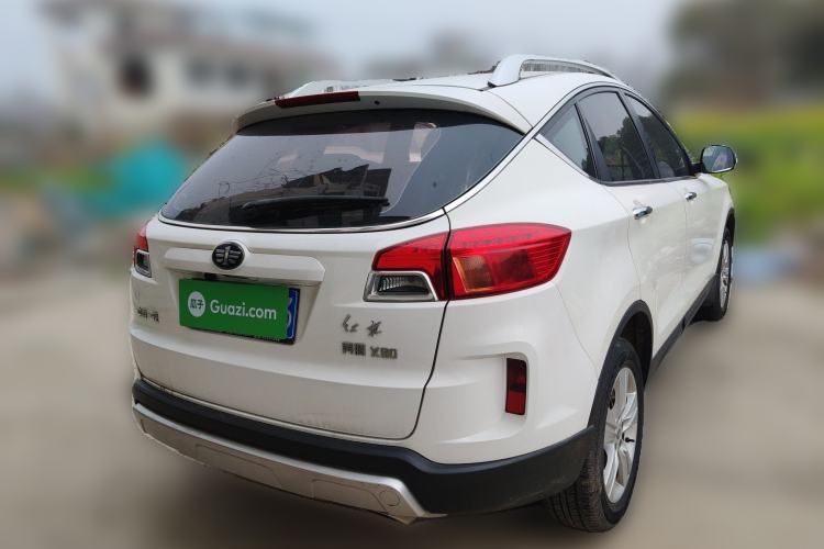 Used Bestune X80 2013 2.0L manual base trim