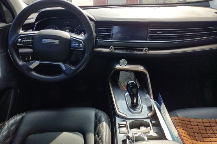 Used Haval H6 2021 1.5 GDIT Automatic Champion Edition Center Console
