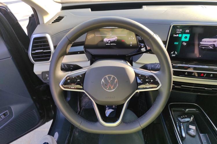 Used Volkswagen ID.6 CROZZ 2022 Long-Range PRO Edition