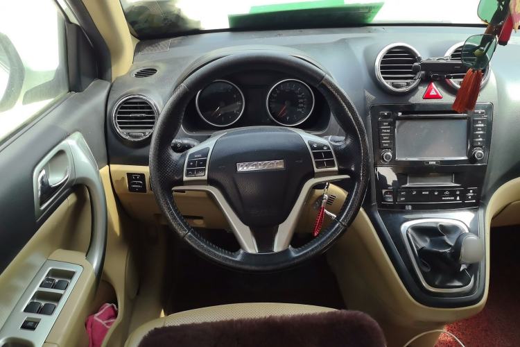 Used Haval H6 2011 2.0L Manual Two-Wheel Drive Urban Version
