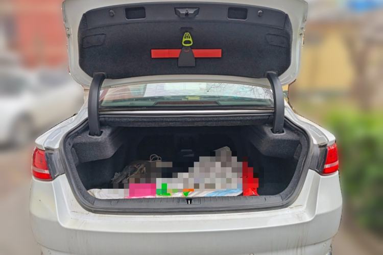 Used Geely Auto Emgrand GT 2017 1.8T Luxury Model Trunk