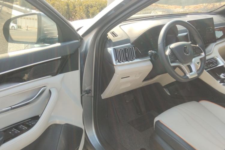 Used BYD Song PLUS New Energy 2021 EV Deluxe Model