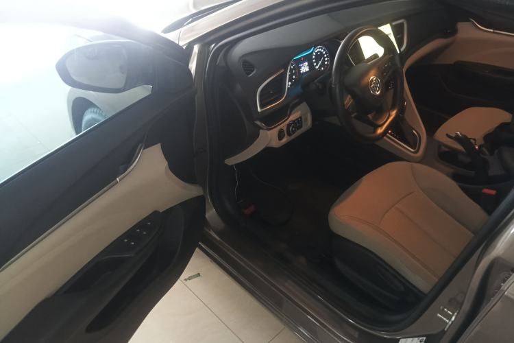 Used Buick GT 2017 15N Automatic Entry-Level Trim
