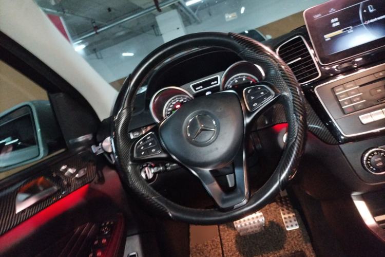 Used Mercedes-Benz GLE Coupe 2018 GLE 400 4MATIC Coupe SUV Steering Wheel