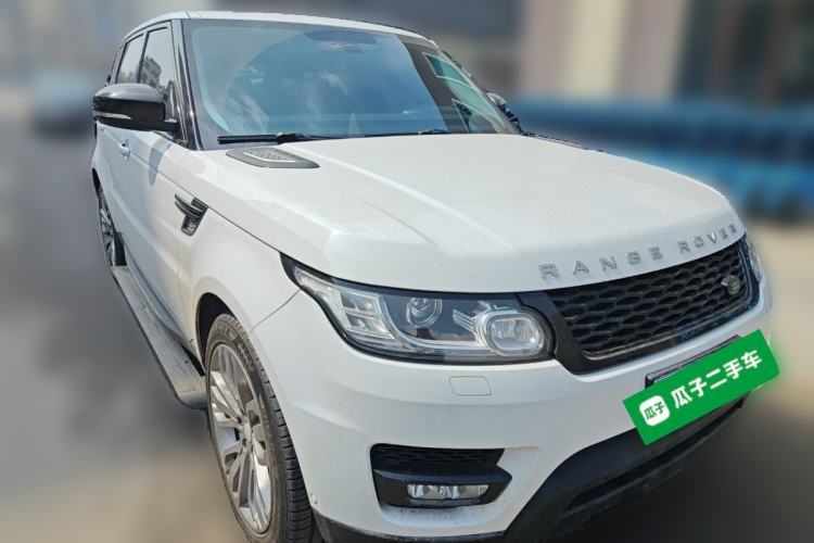 Used Land Rover Range Sport 2014 3.0 SC V6 HSE DYNAMIC Front Right 45 Deg