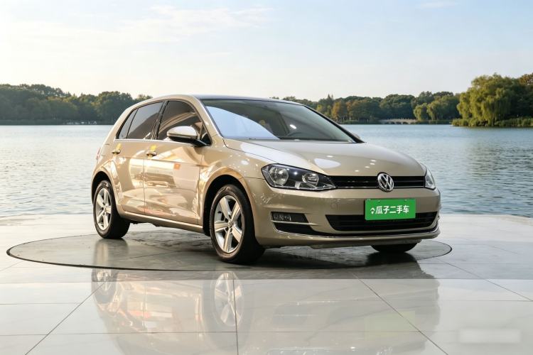 Used Volkswagen Golf 2016 1.6L Automatic Comfort Model Exterior 4