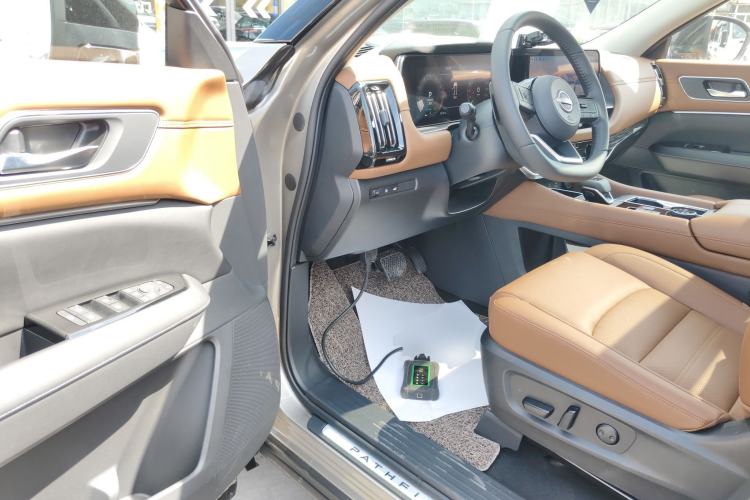 Used Nissan Pathfinder 2024 380 VC-TURBO Four-Wheel Drive Intelligent Driving Version 6 Seats Driver Seat