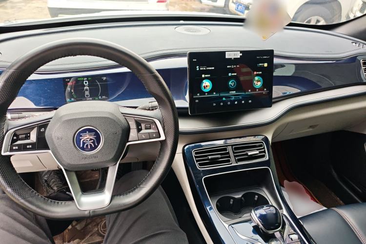 Used BYD Qin PLUS 2021 DM-i 120KM Prestige Model Center Console