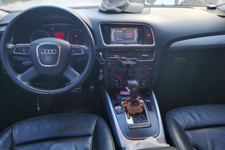 Used Audi Q5 2011 2.0TFSI Technology Model

