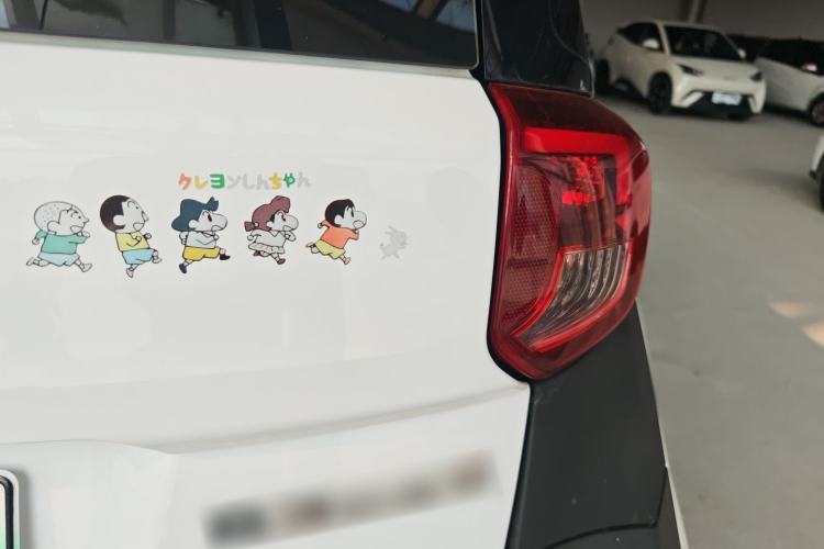 Used Chery QQ Little Ant 2022 Restyled Version Sweet Pink Edition Half-Sugar Version 30.6 kWh 30 kW 301 km Exterior 3