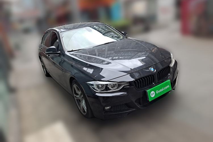 Used BMW 3 Series 2019 320Li M Sport Package Front Right 45 Deg