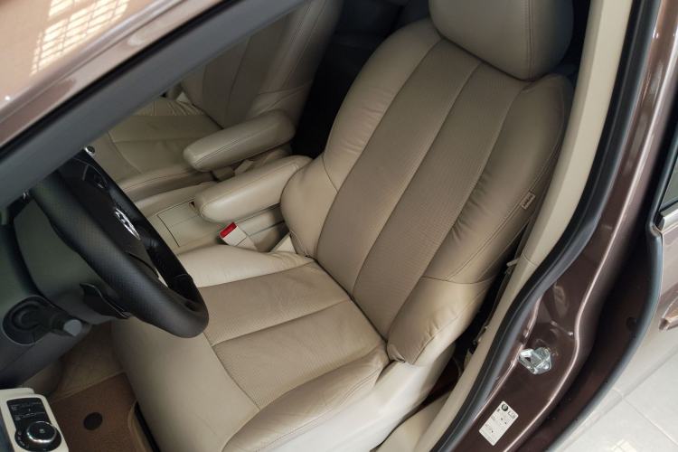 Used Buick GL8 2020 Land Cruiser Executive Class 652T Comfort Model
