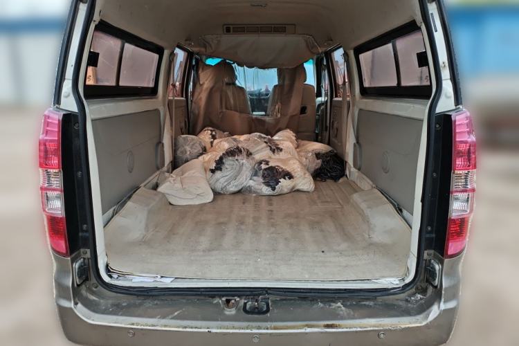 Used Jinbei New Hiace X30L  Trunk