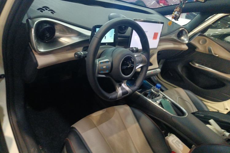 Used BYD Dolphin 2023 420 km Fashion Edition
