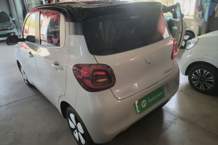 Used Wuling Hongguang MINIEV 2025 Four-Door Version Zhenxiang+ Edition Exterior 2