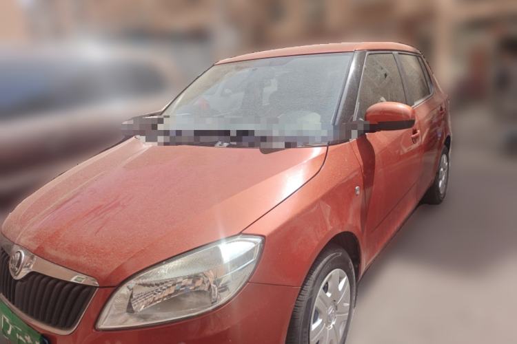 Used Skoda Fabia 2014 1.4L Automatic Crystal Edition