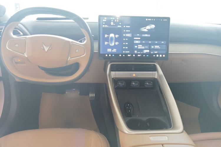 Used ARCFOX Alpha S5 2024 708MAX 200kW Center Console