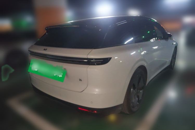 Used Li Auto i6 2025 Model Two-Wheel-Drive Standard Type Exterior 5