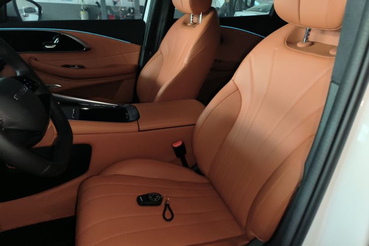 Used EXEED Lingyun 2025 300T Two-Wheel Drive Starry Edition