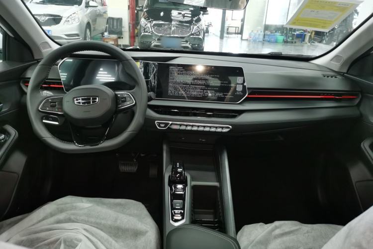 Used Geely Auto Binray 2024 Binrui COOL 1.5T DCT Longteng Edition Center Console