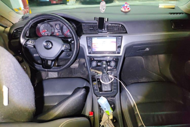 Used Volkswagen Lamando 2015 280TSI DSG Comfort Edition
