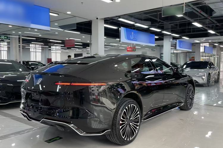 Used Avatr 12 2026 Ultra Pure-Electric All-Wheel-Drive Version Exterior 7