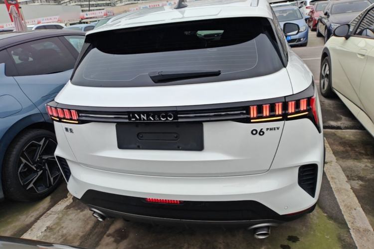 Used Lynk & Co 06 EM-P 2022 PHEV 84 km Range Pro Version
