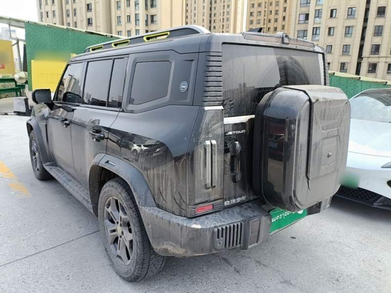 Used JETOUR Traveler 2023 2.0T All-Wheel Drive CrossPRO+ — 4