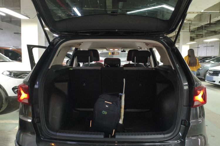 Used Jetta VS5 2022 280TSI Automatic Trendy Pro Version Trunk