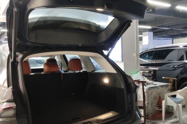 Used Lincoln Nautilus 2025 2.0T Four-Wheel Drive Luxury Edition Trunk