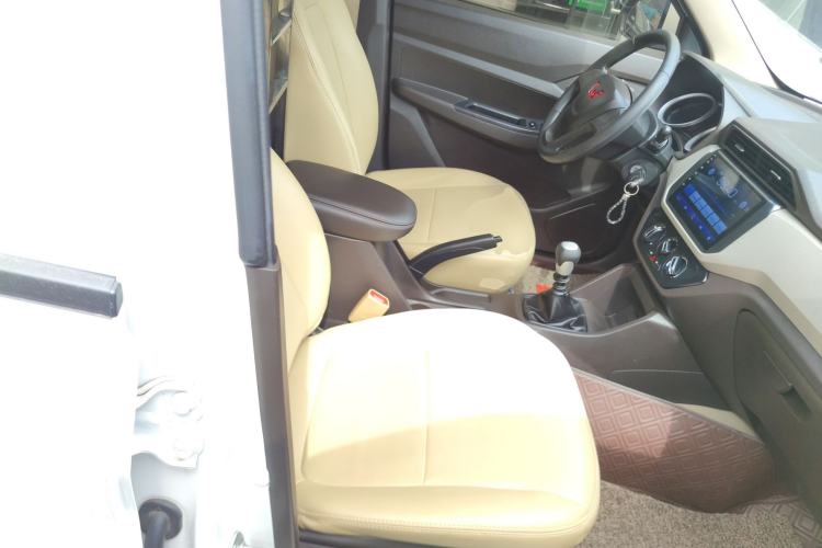 Used Wuling Hongguang 2021 1.5L Revised S Standard Version Hydraulic-Power-Assisted LAR Right Front Seat