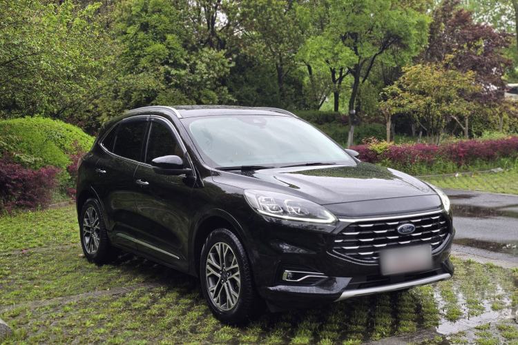 Used Ford Escape 2020 EcoBoost 245 Four-Wheel Drive Luxury Edition Exterior 5