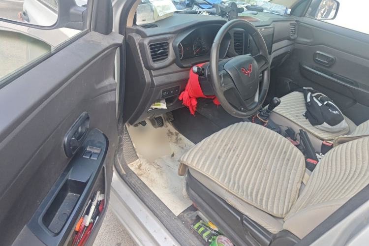 Used Wuling Hongguang V 2021 1.5L Jingqu Version LAR Driver Seat