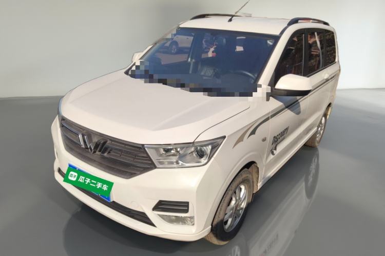 Used Wuling Hongguang 2019 1.5L S Comfort Edition China VI LAR