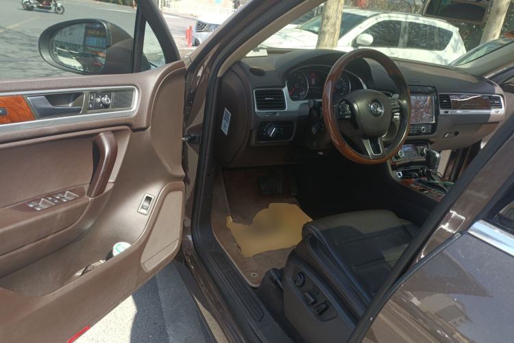 Used Volkswagen Touareg 2011 3.0 TSI Luxury Edition