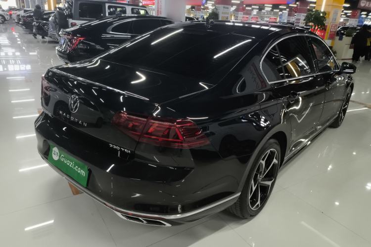 Used Volkswagen Magotan 2023 2 Million Units Commemorative Edition 330TSI DSG Luxury Version Rear Right 45 Deg