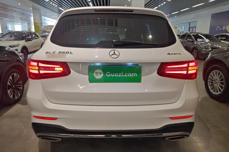 Used Mercedes-Benz GLC 2019 Facelift GLC 260 L 4MATIC Luxury Model
