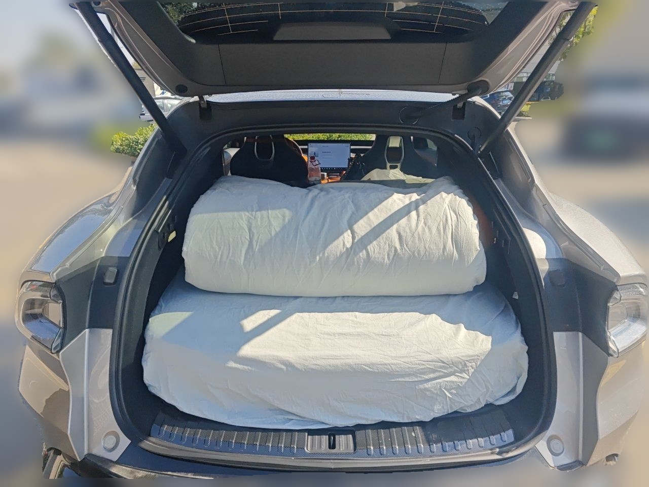 Xiaomi Auto YU7 2025 Ultra-Long Range High-Performance All-Wheel-Drive Max Edition — снимка 19
