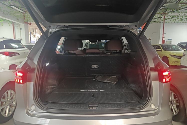 Used Geely Auto Monjaro L 2024 2.0TD High-Power Automatic Two-Wheel Drive Yunqi Version