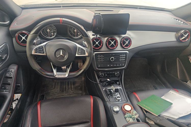 Used Mercedes-Benz GLA AMG 2017 AMG GLA 45 4MATIC Center Console