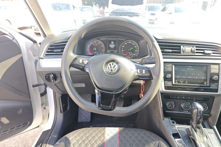 Used Volkswagen Lamando 2021 230TSI DSG Fashion Edition