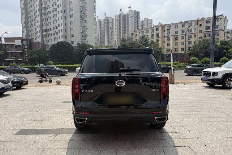 Used GAC Trumpchi GS8 2022 Linghang Series 2.0 TGDI Two-Wheel-Drive Luxury Smart Connectivity Version (7 Seats)