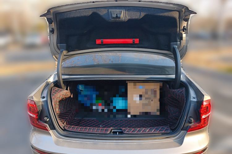 Used Volvo S60 2021 T4 Zhiyi Luxury Edition
