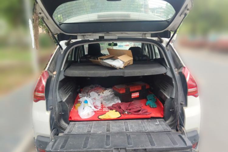 Used Peugeot 3008 2015 2.0L Automatic Classic Edition