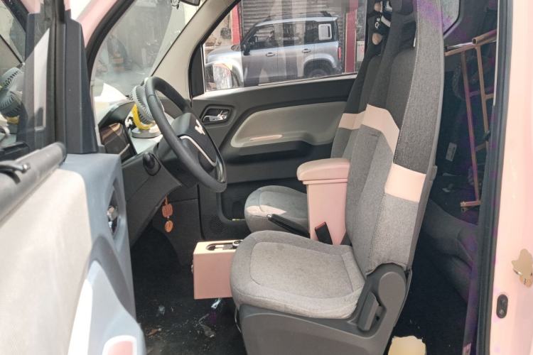 Used Wuling Hongguang MINIEV 2021 Macaron Fashion Model Lithium Iron Phosphate
