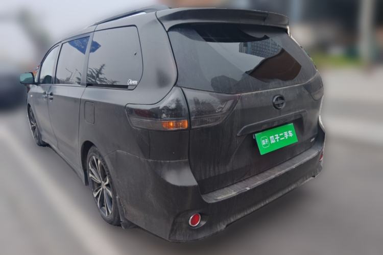 Used Toyota SIENNA 2015 3.5L Two-Wheel Drive LE Rear Left 45 Deg