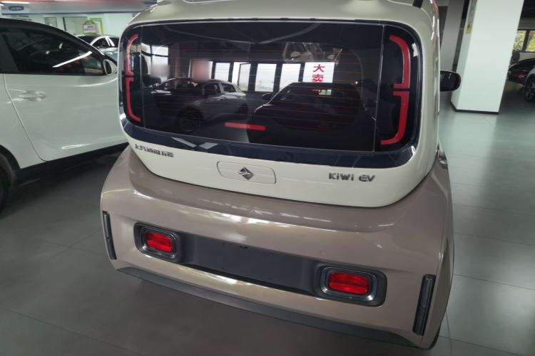 Used Baojun KiWi EV 2023 Smart Luxury Edition Lithium Iron Phosphate Rear