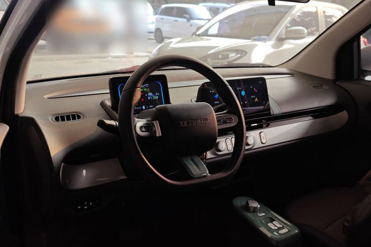 Used CHANGAN NEVO Lumin 2024 205km Launch Edition Center Console