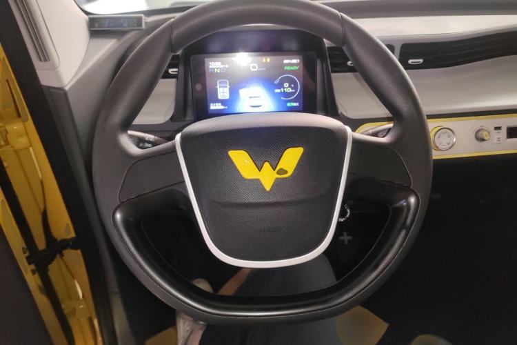 Used Wuling Hongguang MINIEV 2021 Macaron Premium Model – Lithium-NMC