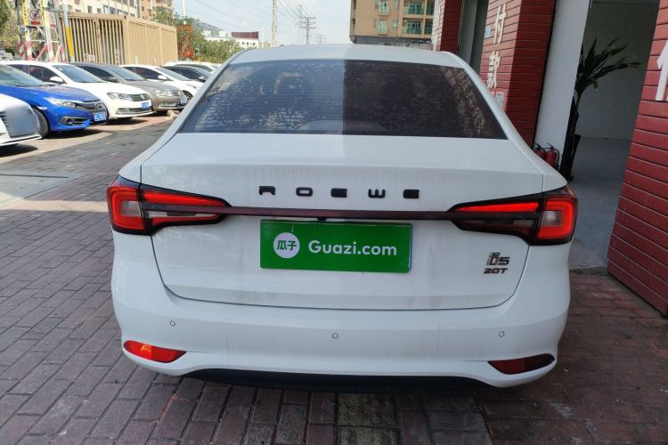 Used Roewe i5 2019 20T Automatic 4G Connect Luxury Flagship Edition
